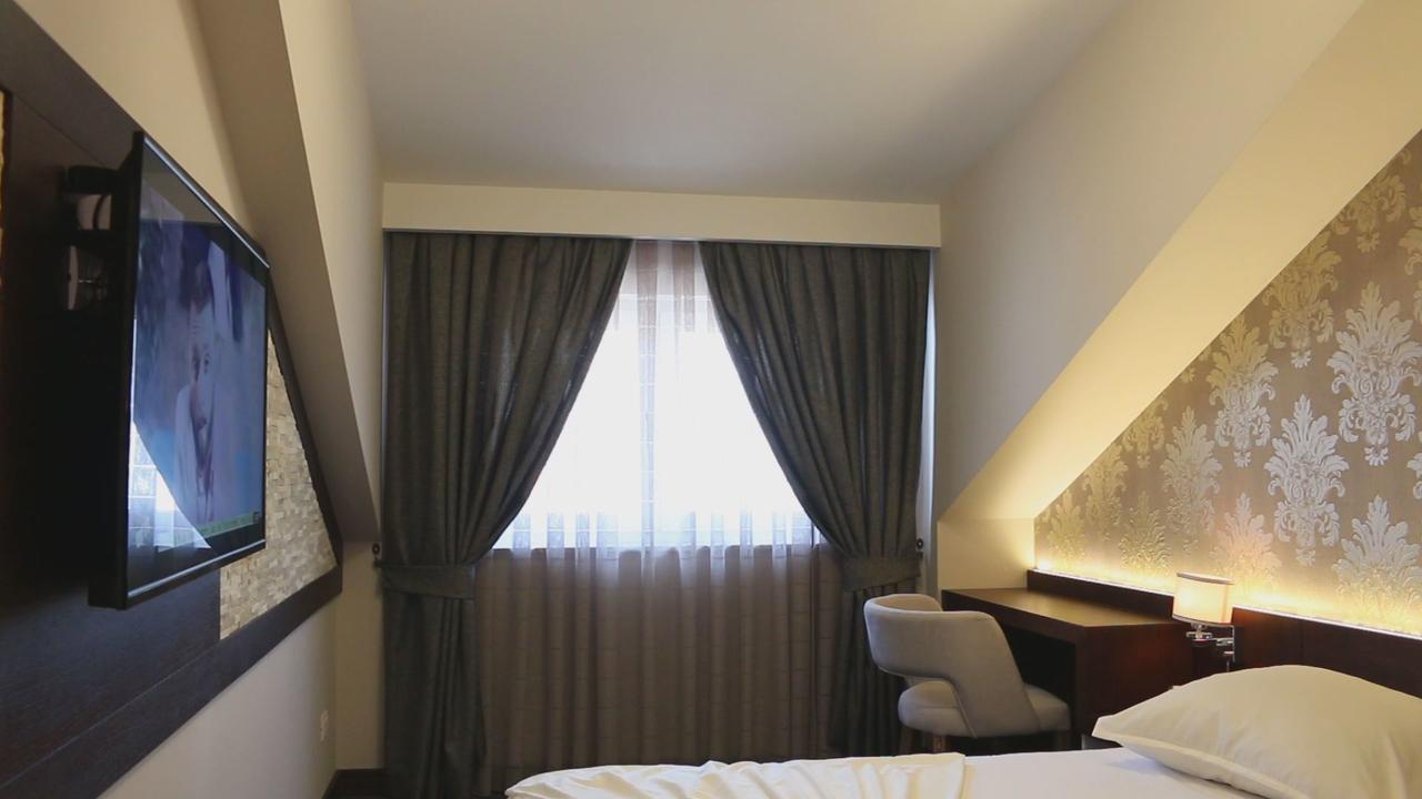 Hotel Admiral Prizren Exterior photo