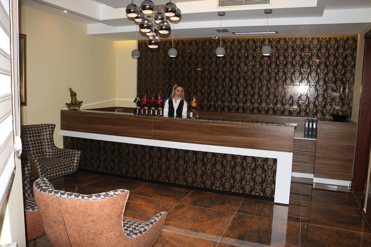 Hotel Admiral Prizren Exterior photo